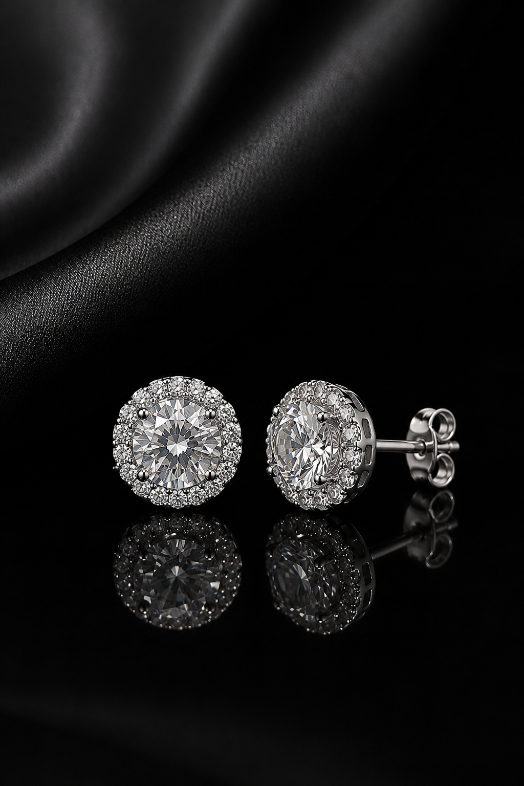 Louise - Studs redondos con halo