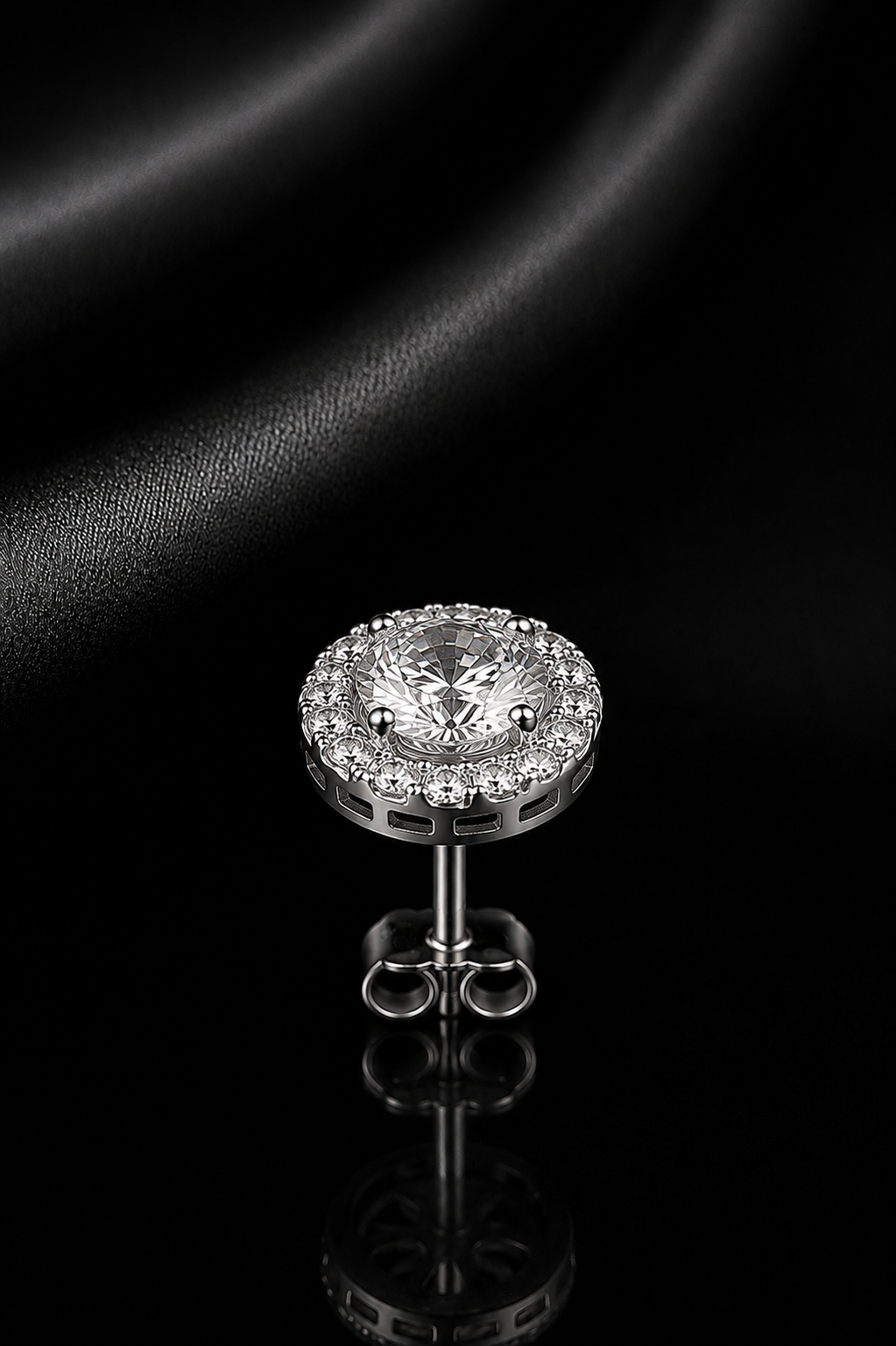 Louise - Studs redondos con halo